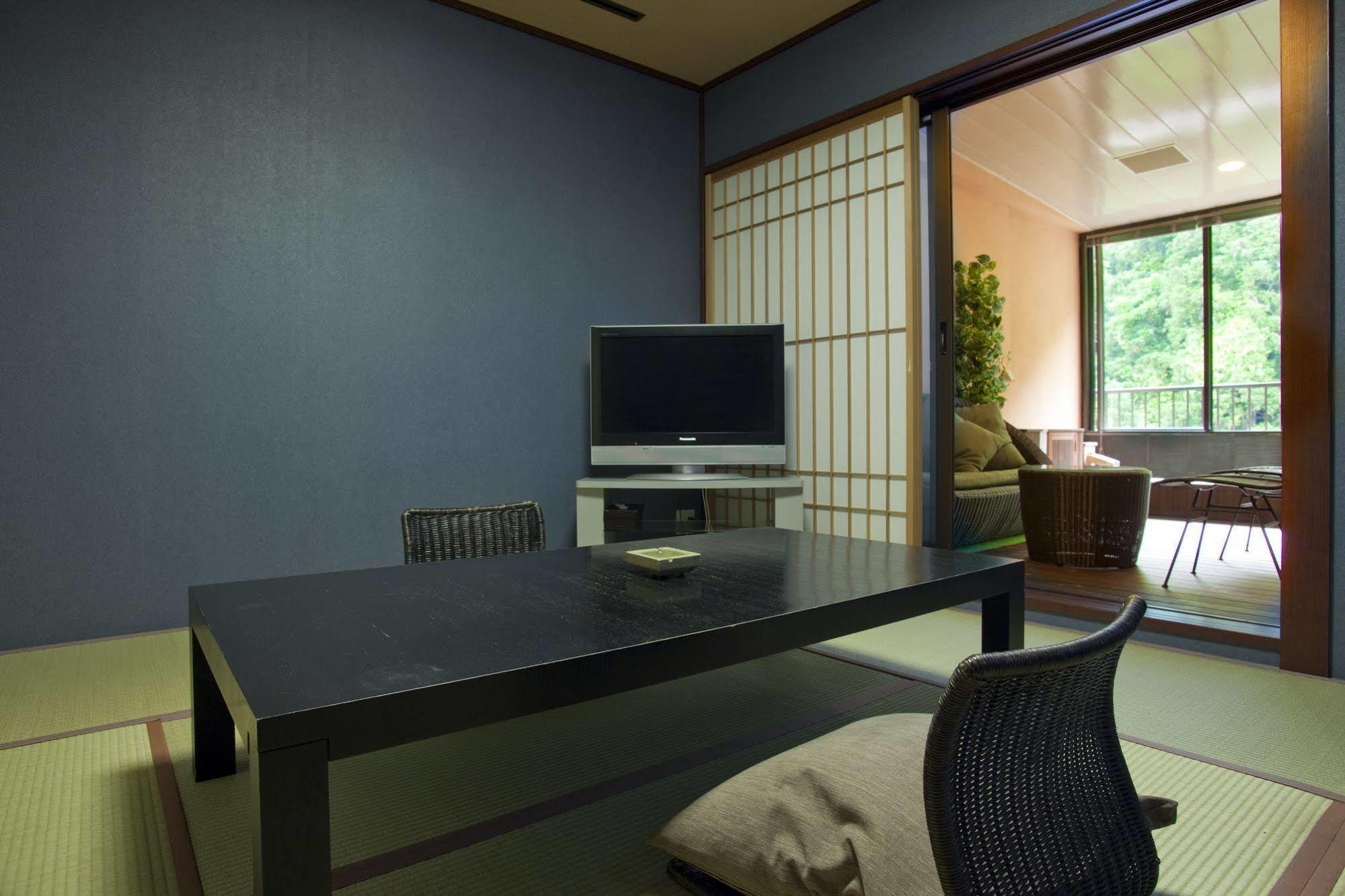 Yamanakaonsen Ohanami Kyubei Kaga  Extérieur photo